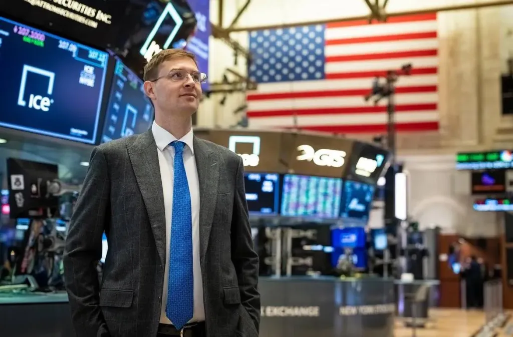 Timur Turlov at the Nasdaq MarketSite. / Photo: Instagram / Timurturlov
