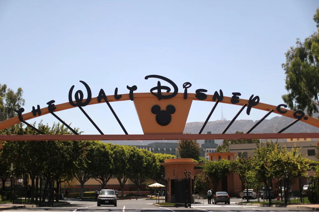 FILE PHOTO: The entrance to Walt Disney studios is seen in Burbank, California, U.S. August 6, 2018. REUTERS/Lucy Nicholson/File Photo