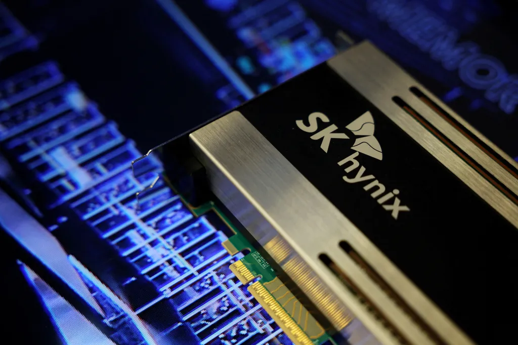FILE PHOTO: The logo of SK Hynix is seen on its product during The 26th Semiconductor Exhibition (SEDEX 2024) in Seoul, South Korea, October 23, 2024.   REUTERS/Kim Hong-Ji/File Photo