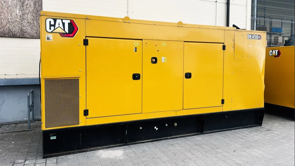 Производители электрогенераторов стали бенефициарами ИИ-бума / Фото: AS project / Shutterstock.com