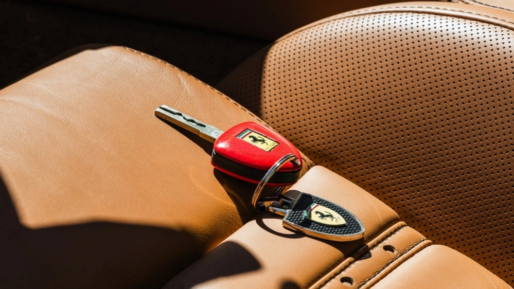 Ferrari ожидает в 2025 году выручку не менее €7,1 млрд / Фото: 24K-Production / Shutterstock.com