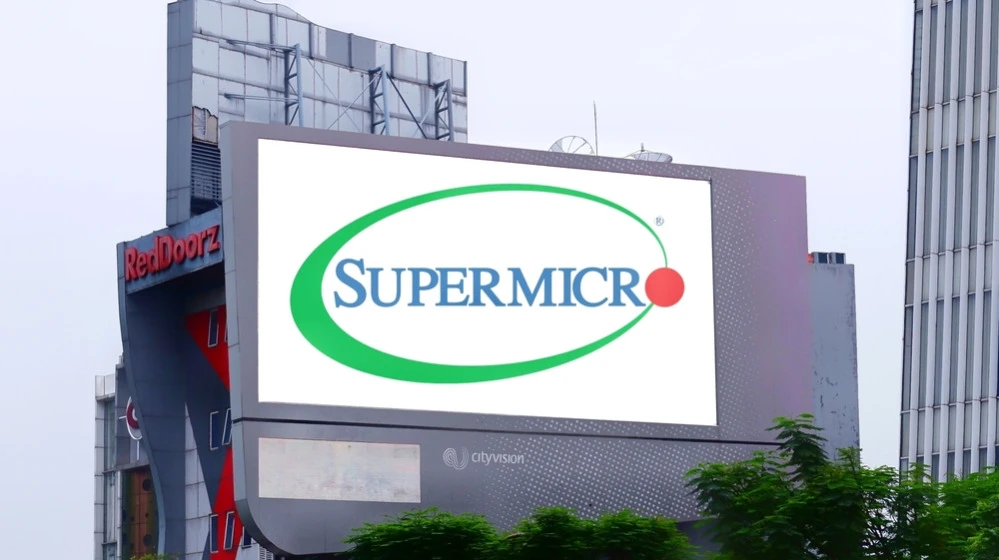 AI server builder Supermicro failed to please investors with its report. Shares fell