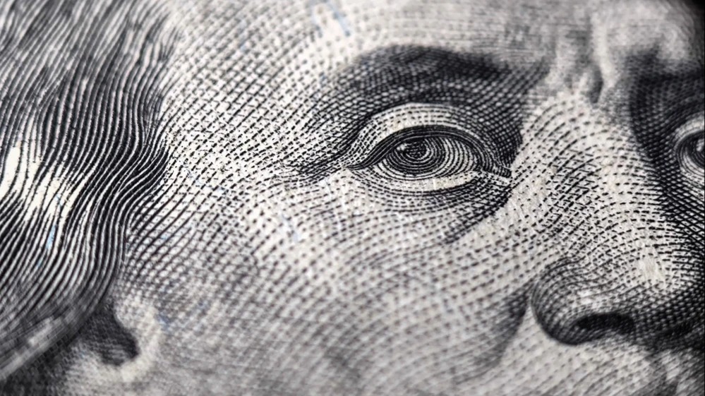 RBC: the dollar may repeat the dot-com cycle with a 40% collapse. How to protect capital?