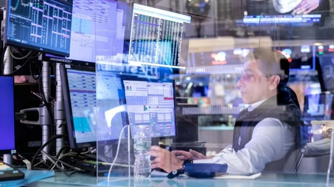 Акции падают из-за слабости техсектора / Фото: X / NYSE