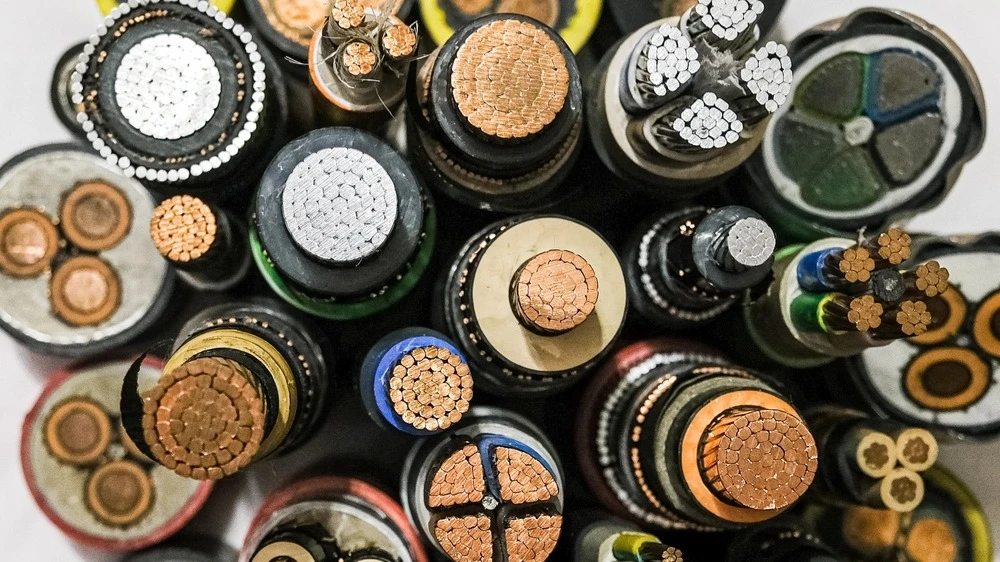 Цены на медь и алюминий, ключевые индикаторы состояния мировой экономики, выросли благодаря надеждам на скорое завершение шатдауна в США / Фото: Shutterstock.com