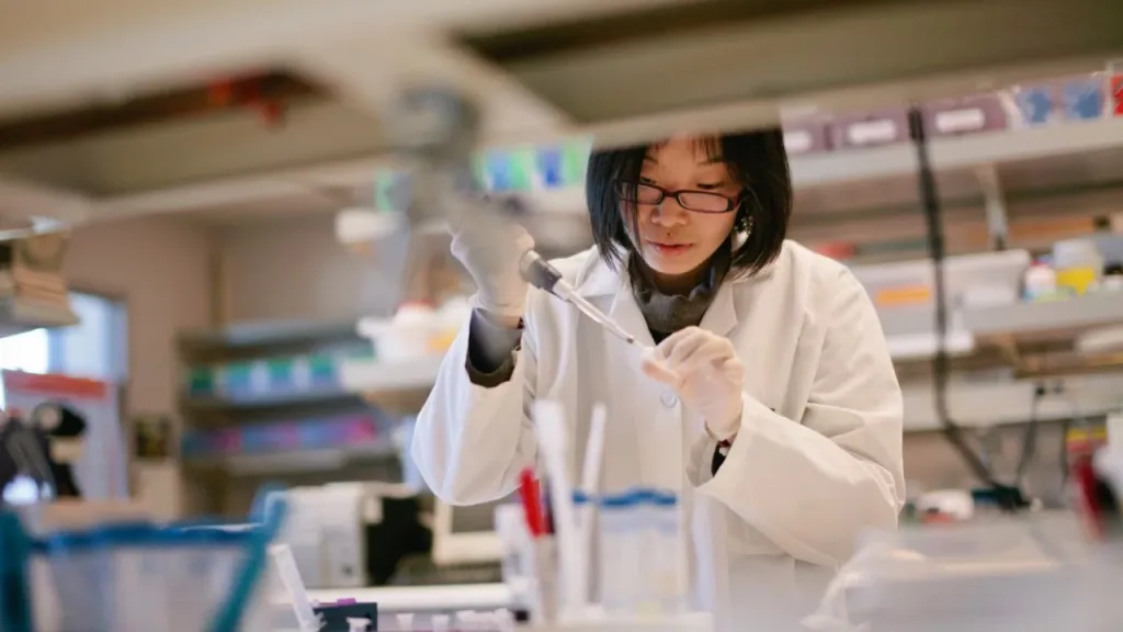 Chinas biotech companies are booming. How to capitalize on it?