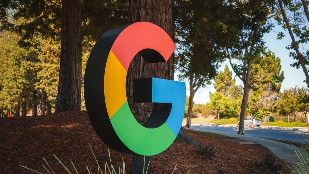 Alphabet shares jump after Berkshire Hathaway stake disclosure