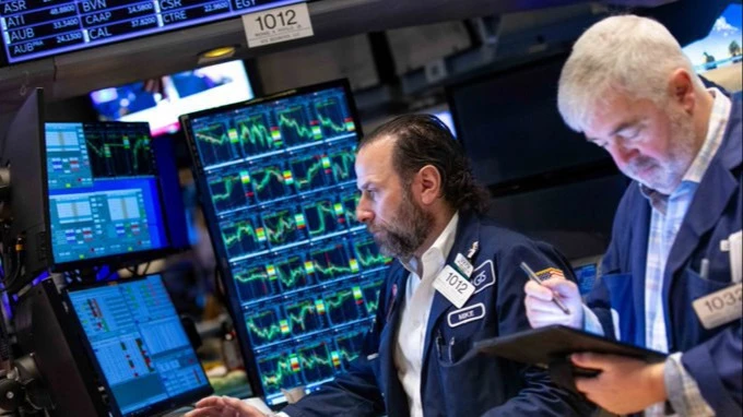 Инвесторы надеются на снижение ставок ФРС в декабре / Фото: X / NYSE