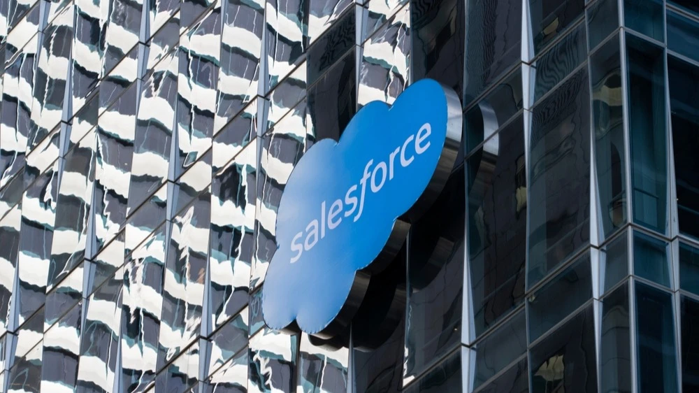 Отчет о доходах американского разработчика облачных платформ Salesforce станет одним из ключевых для Уолл-стрит на этой неделе / Фото: Shutterstock.com