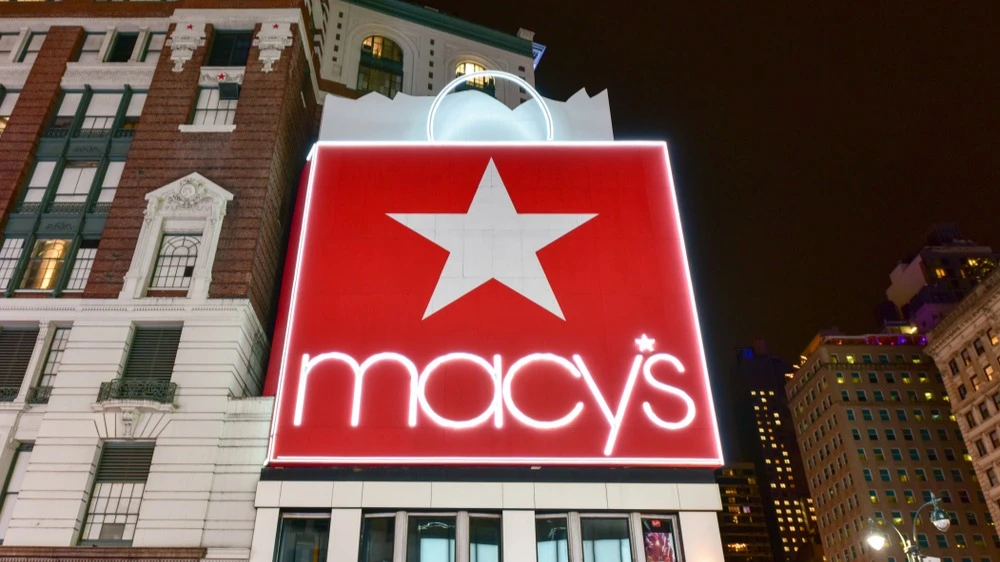 Macys raised its earnings and sales forecast. Why did the stock fall?