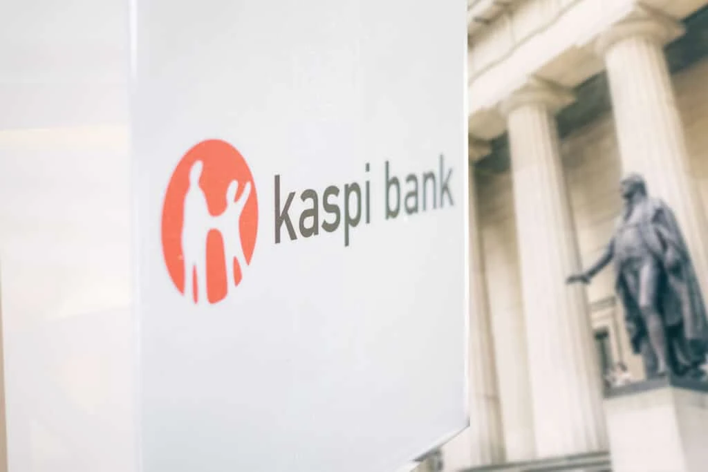 коллаж: Илья Ким