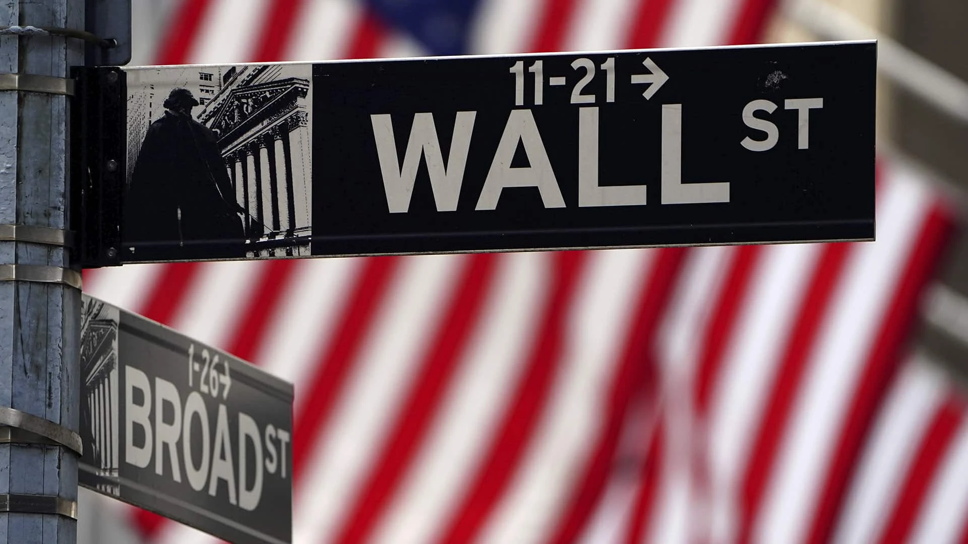 Уличный указатель возле Нью-Йоркской фондовой биржи / Фото: reuters