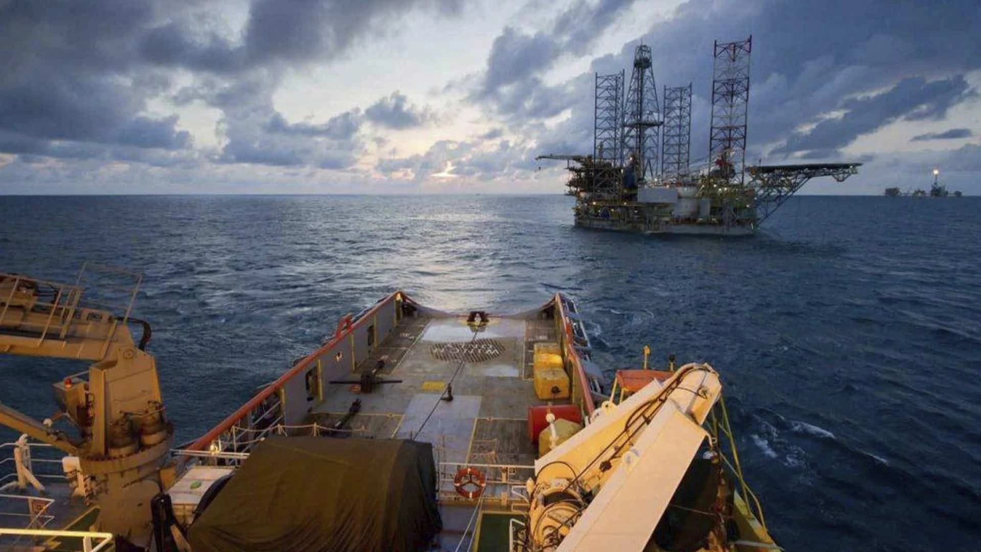 Exxon подал в суд на ESG-инвесторов, которые требуют от компании увеличить расходы на экологию. Фото: facebook.com/ExxonMobil