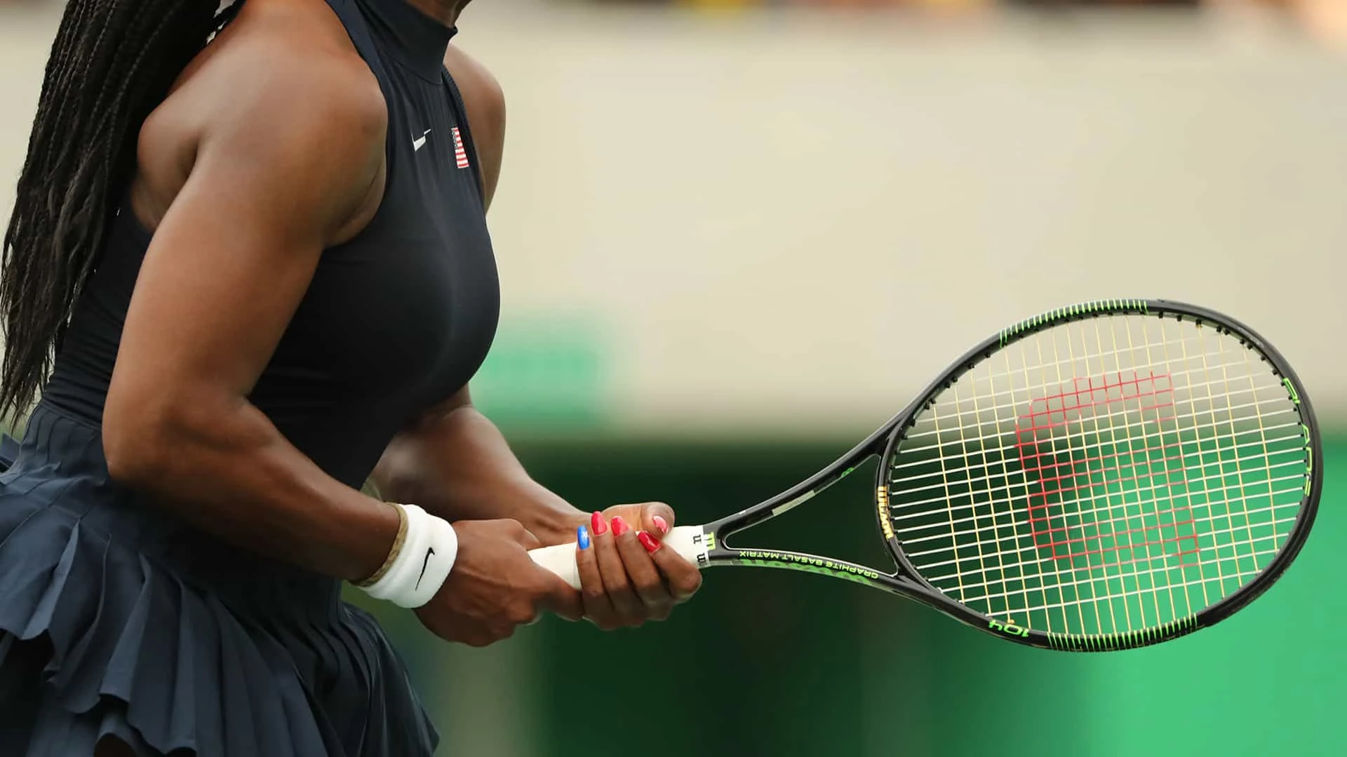 Производитель экипировки для тенниса Wilson хочет привлечь $1,8 млрд в ходе IPO. Фото: shutterstock