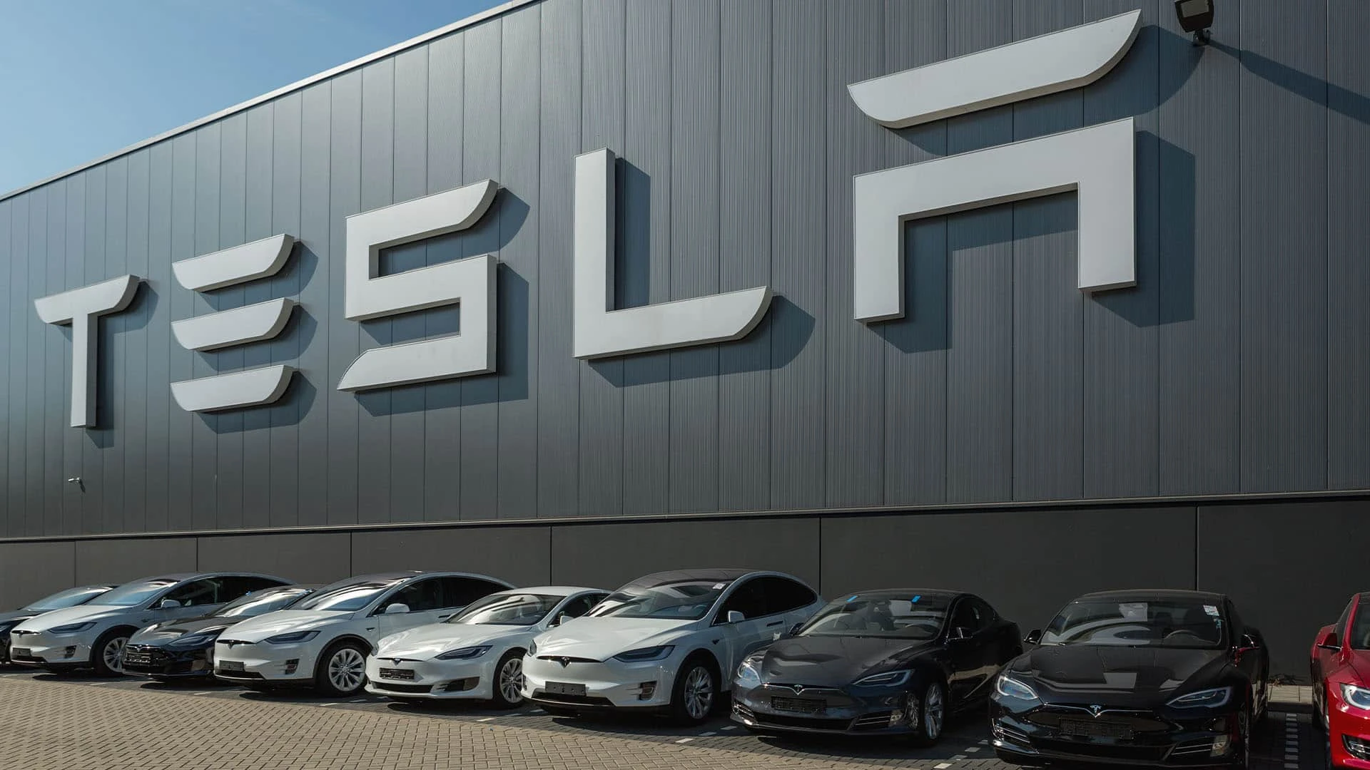 Сборочный завод Tesla Motors в Тилбурге, Нидерланды / Фото: shutterstock