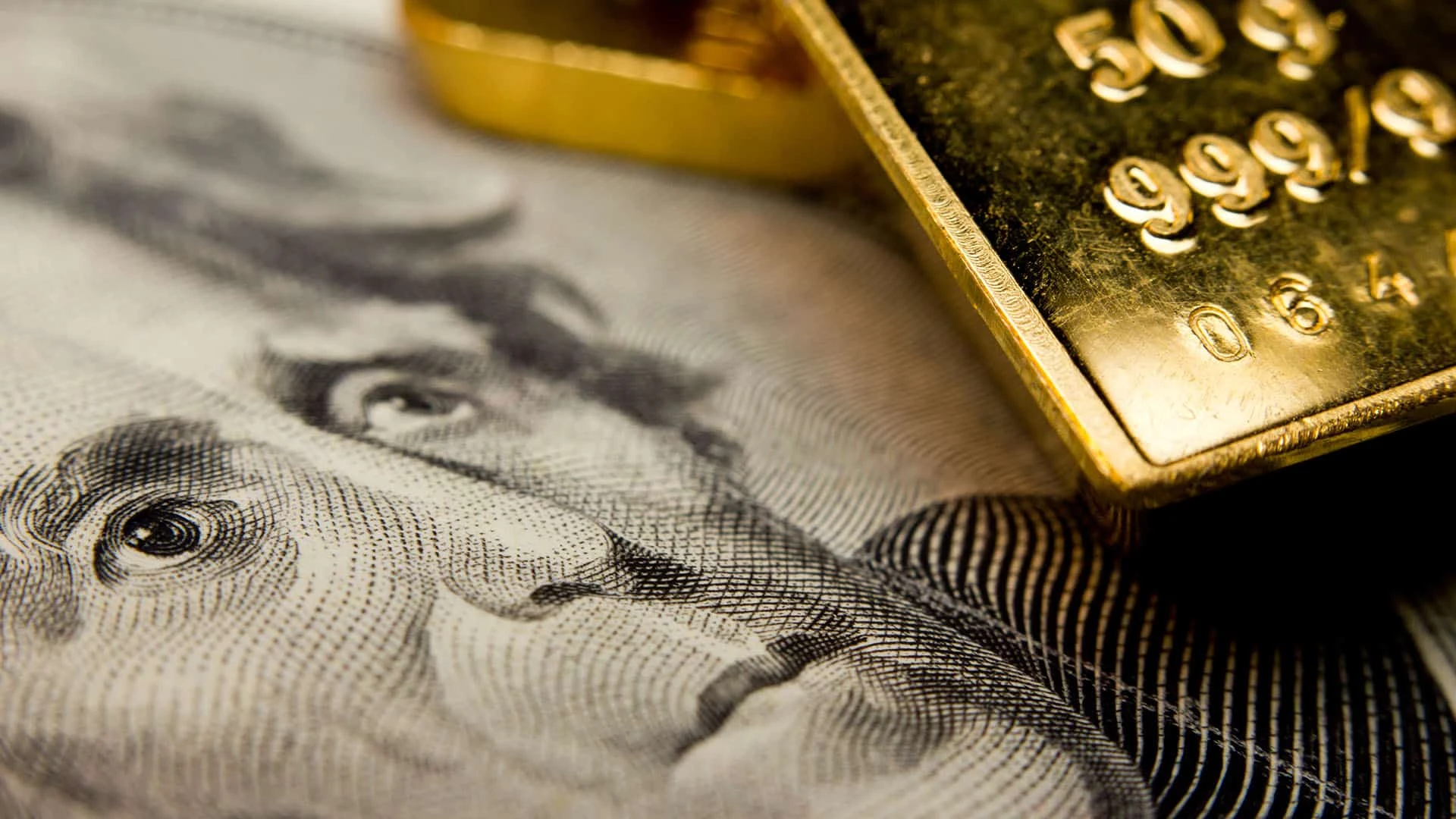 В январе замедлились мировые цены на золото после рекорда / shutterstock