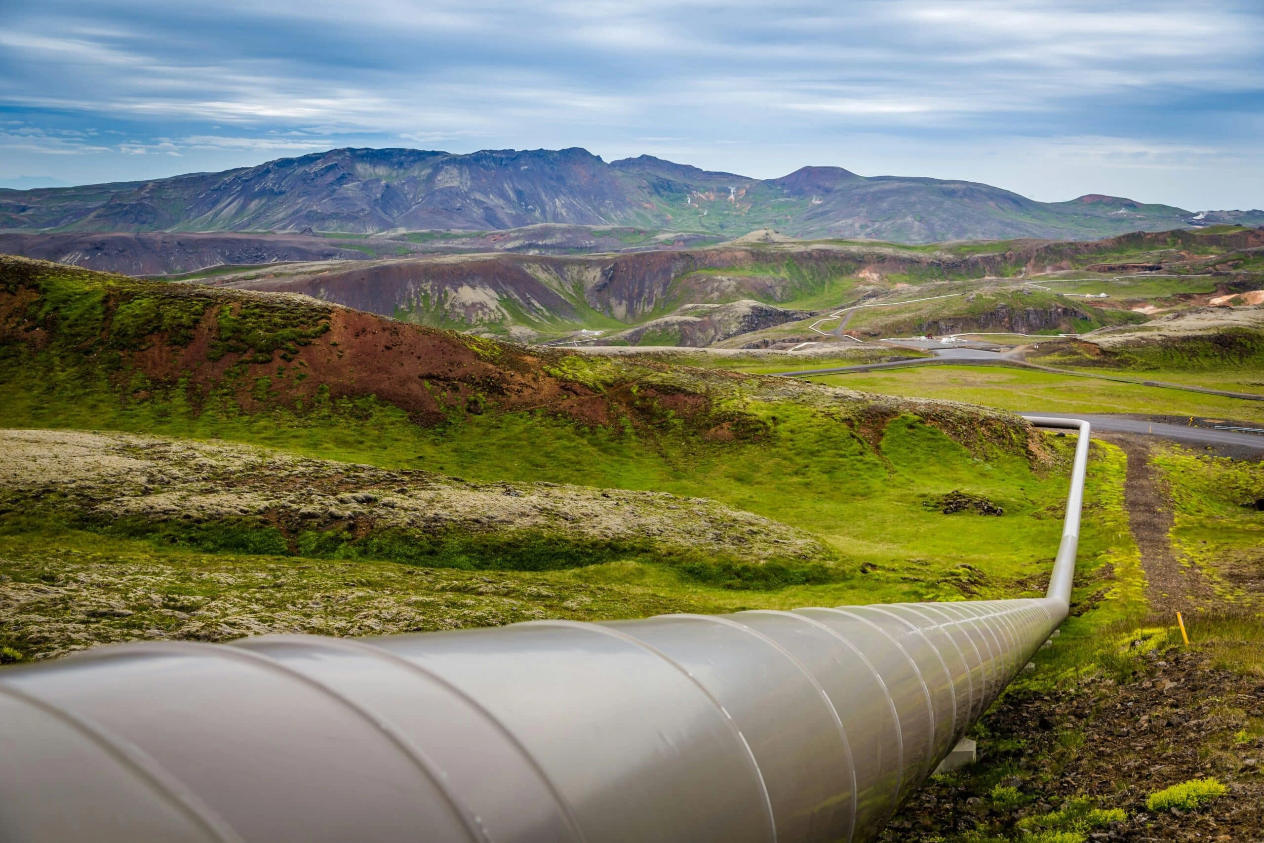 Occidental намерена продать оператора газопроводов Western Midstream / Фото: Mike Benna/Unsplash