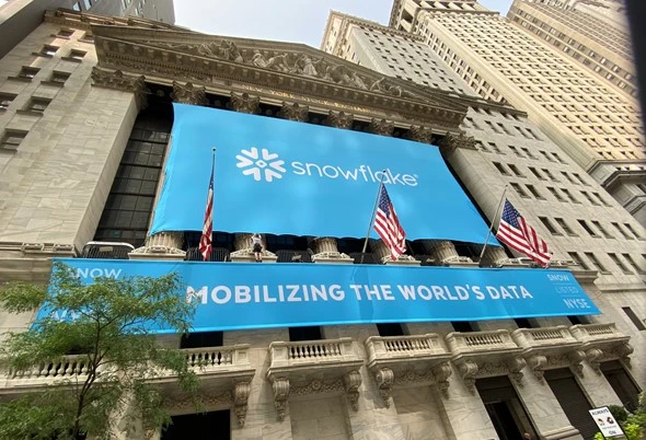 Акции Snowflake падают после отчета и отставки CEO / Фото X / MadronaVentures