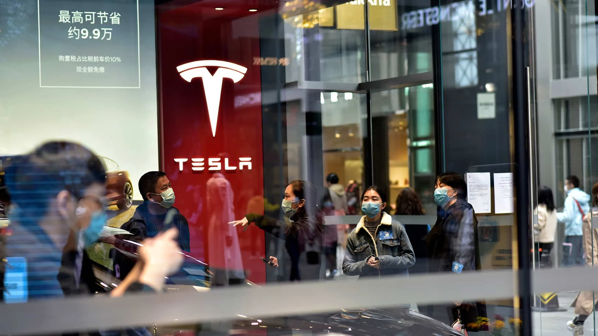 Tesla ищет новые возможности завоевать китайский рынок