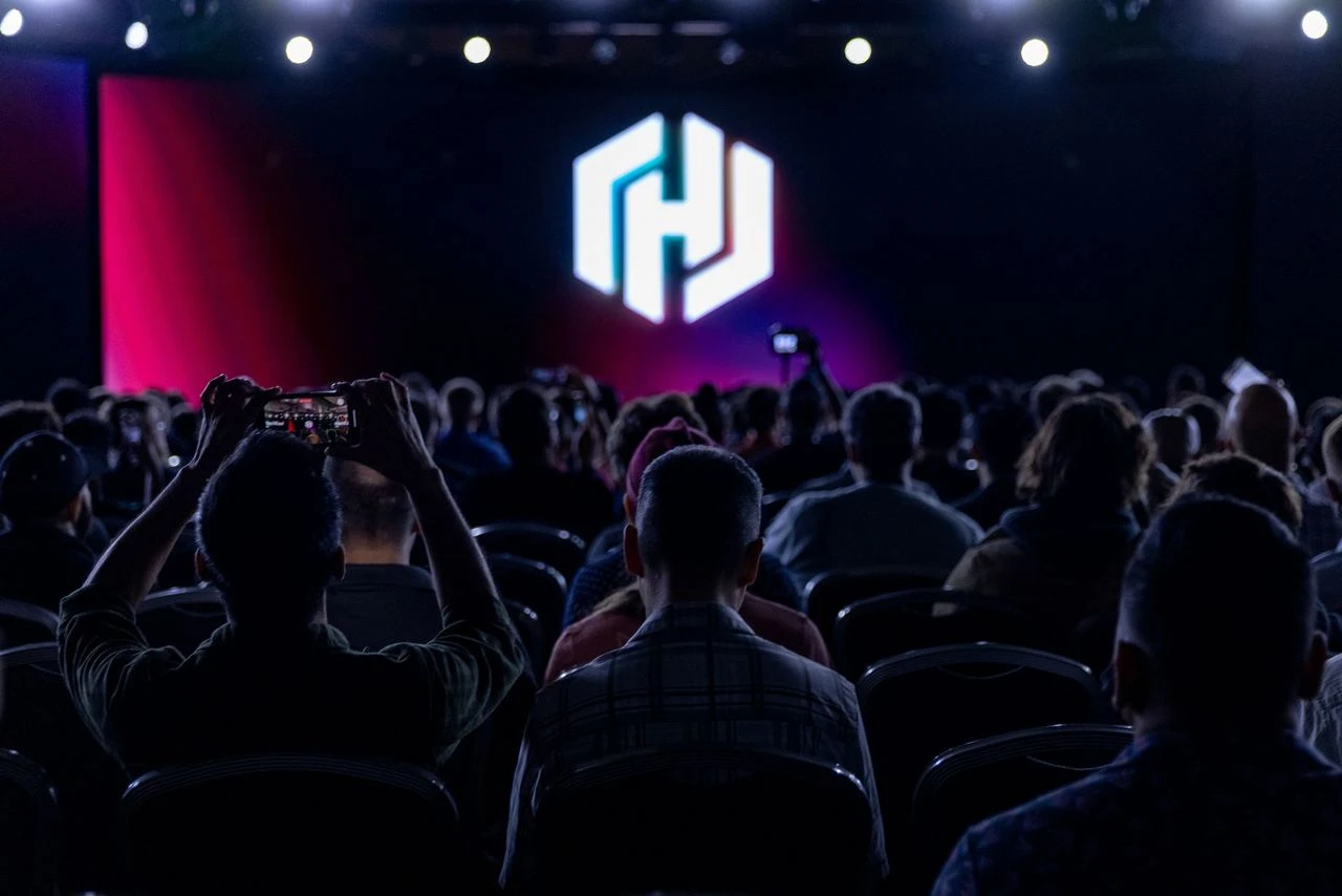 Акции американской HashiCorp выросли после того, как стало известно о переговорах с потенциальными покупателями / Фото: HashiCorp