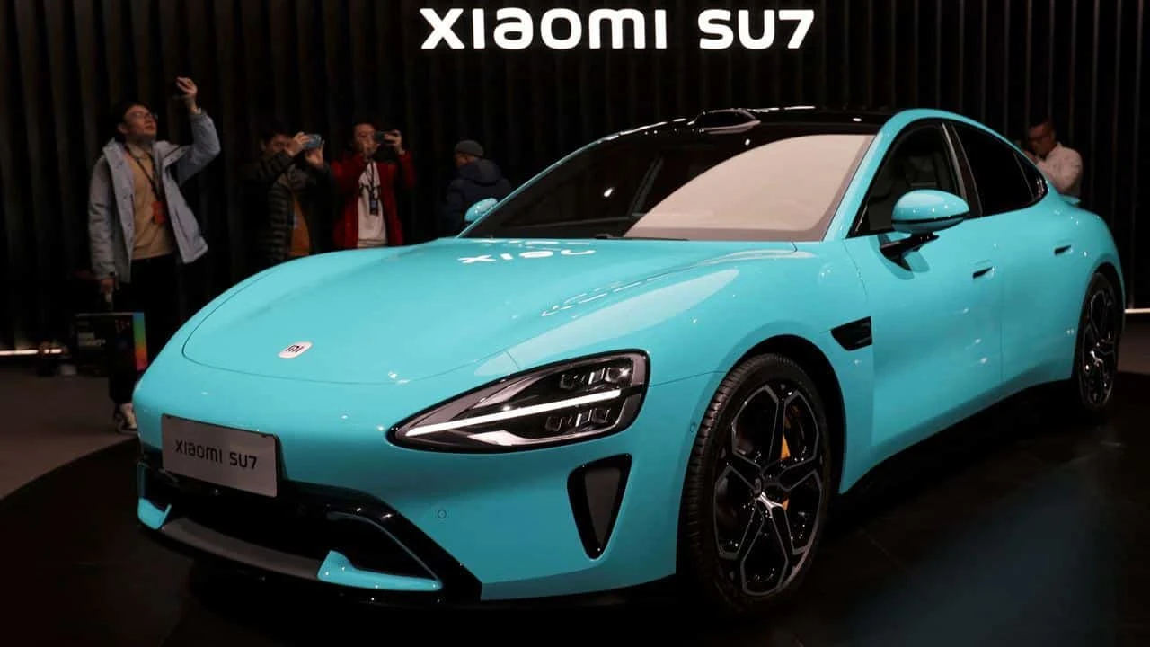 Xiaomi объявит цену своего первого электромобиля в день старта продаж 28 марта / Фото: Reuters/Florence Lo