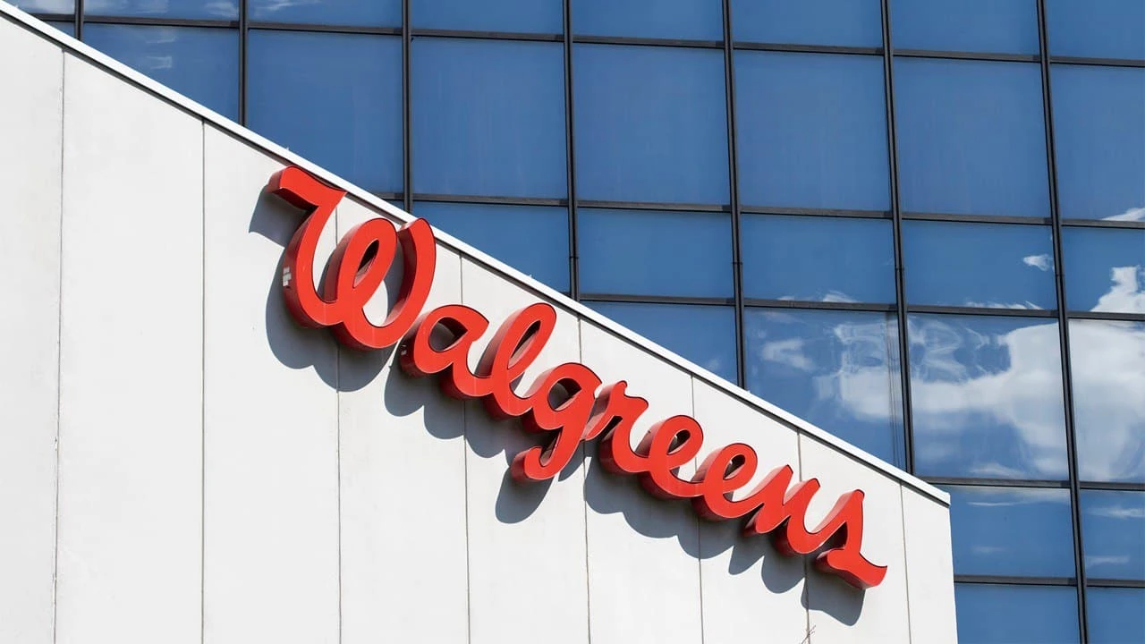 Aптечная компания Walgreens несет убытки из-за амбициозной стратегии бывшего руководства / Фото: Shutterstock