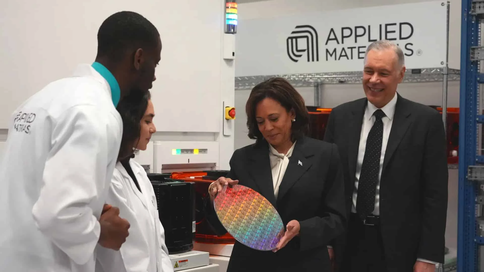 Прогноз Applied Materials на текущий квартал превзошел ожидания аналитиков, но инвесторы ждали большего / Фото: Jim Wilson