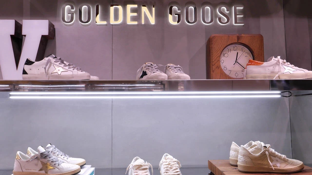 Производитель дорогих кедов Golden Goose может официально объявить о предстоящем листинге на этой неделе, написал Bloomberg / Фото: Shutterstock
