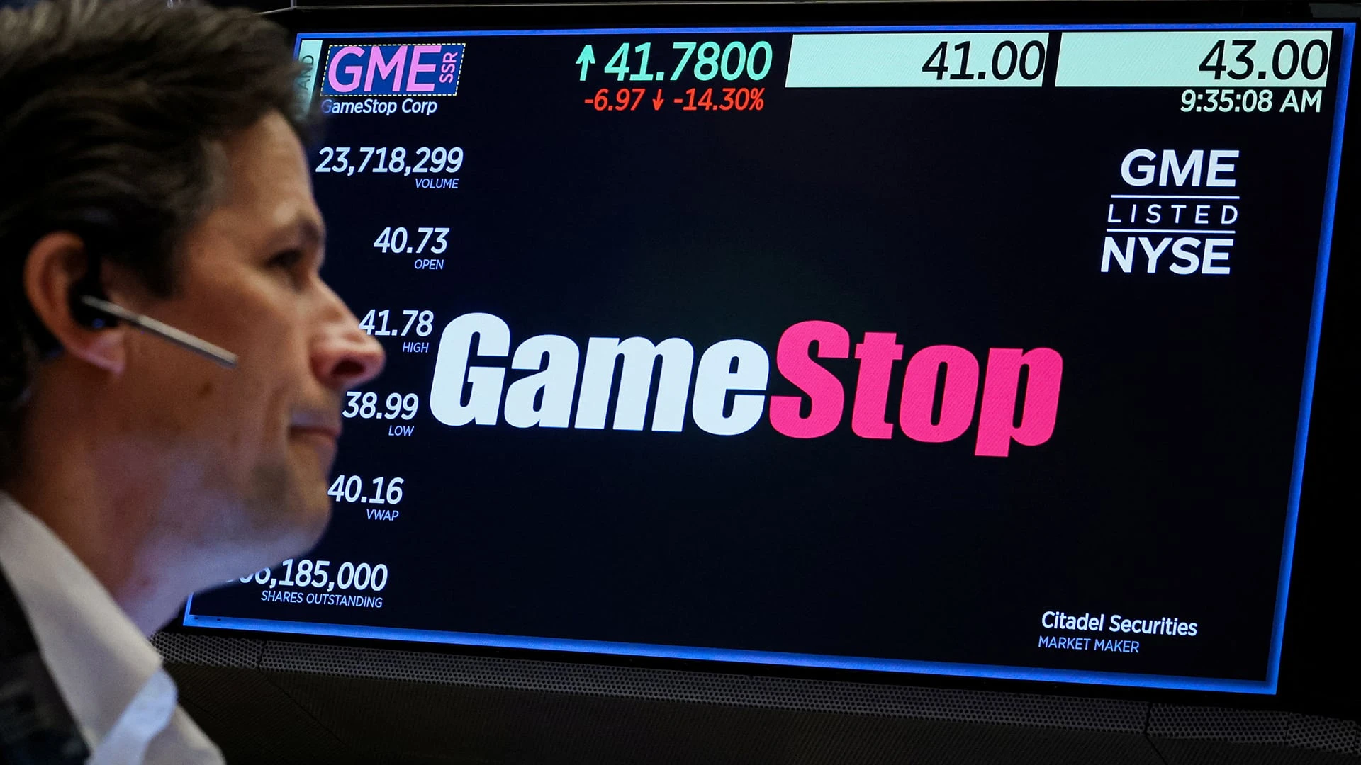 Акции GameStop достигли максимума с 15 мая / Фото: Reuters/Brendan McDermid