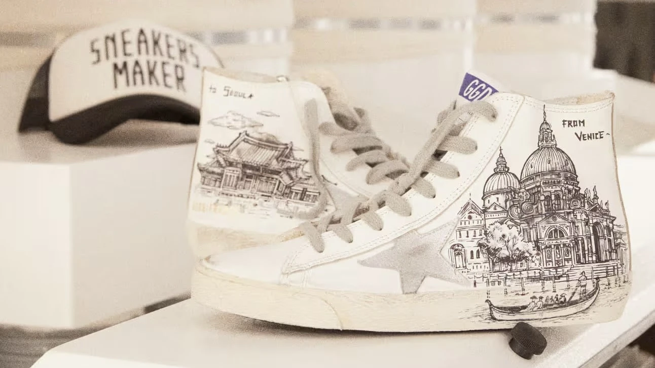 Бренд люксовой обуви Golden Goose отложил IPO из-за «значительного ухудшения рыночных условий» / Фото: Golden Goose