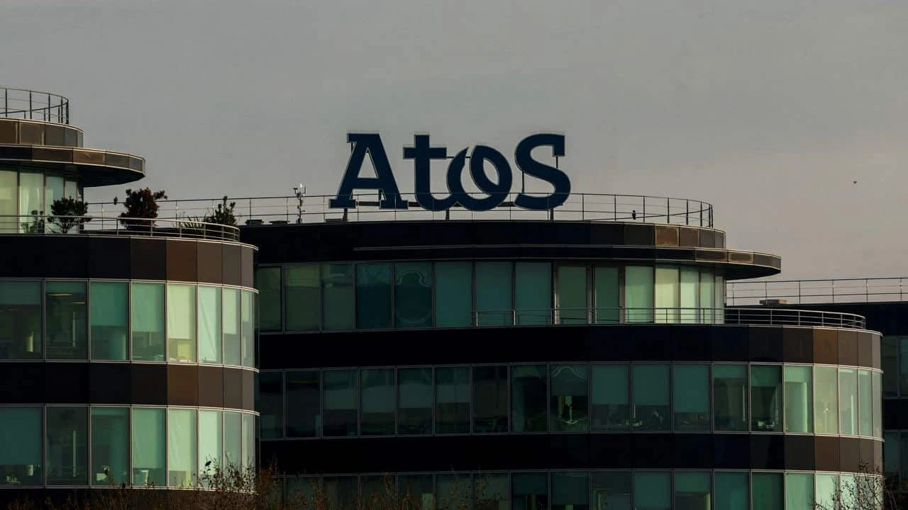 Акции Atos в июне сначала подешевели более чем наполовину, а затем выросли втрое / Фото: Reuters/Gonzalo Fuentes