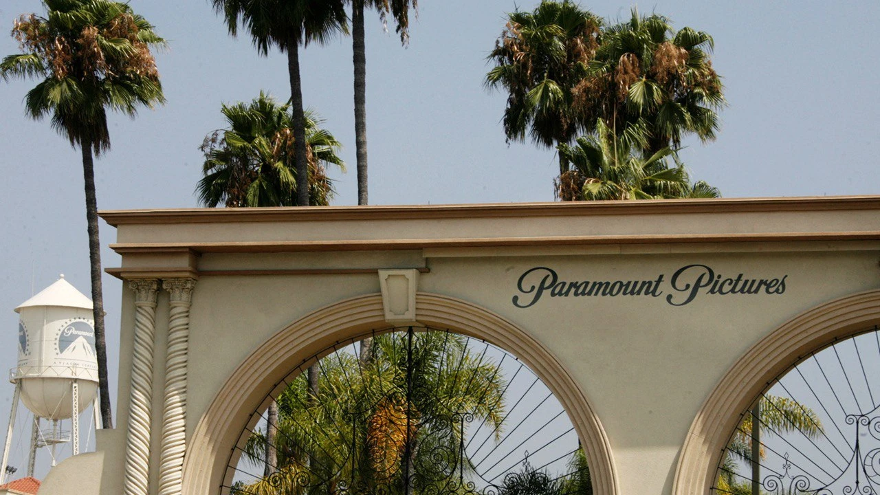 Миллиардер Барри Диллер пытался купить Paramount Pictures в начале 90-х / Фото: Reuters/Fred Prouser