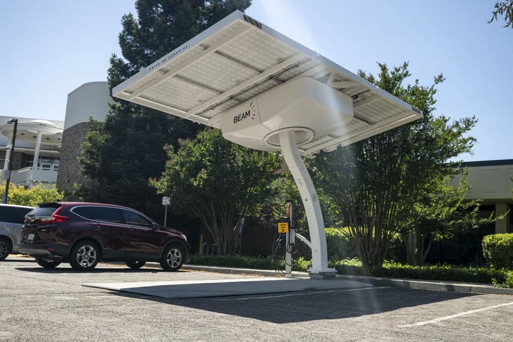 Котировки Beam Global растут на новых контрактах / Фото: LinkedIn/beamforall/