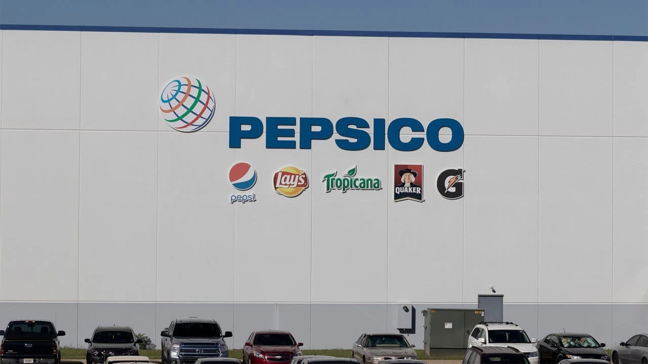 PepsiCo дала осторожный прогноз по выручке на 2024 год / фото: Shutterstock