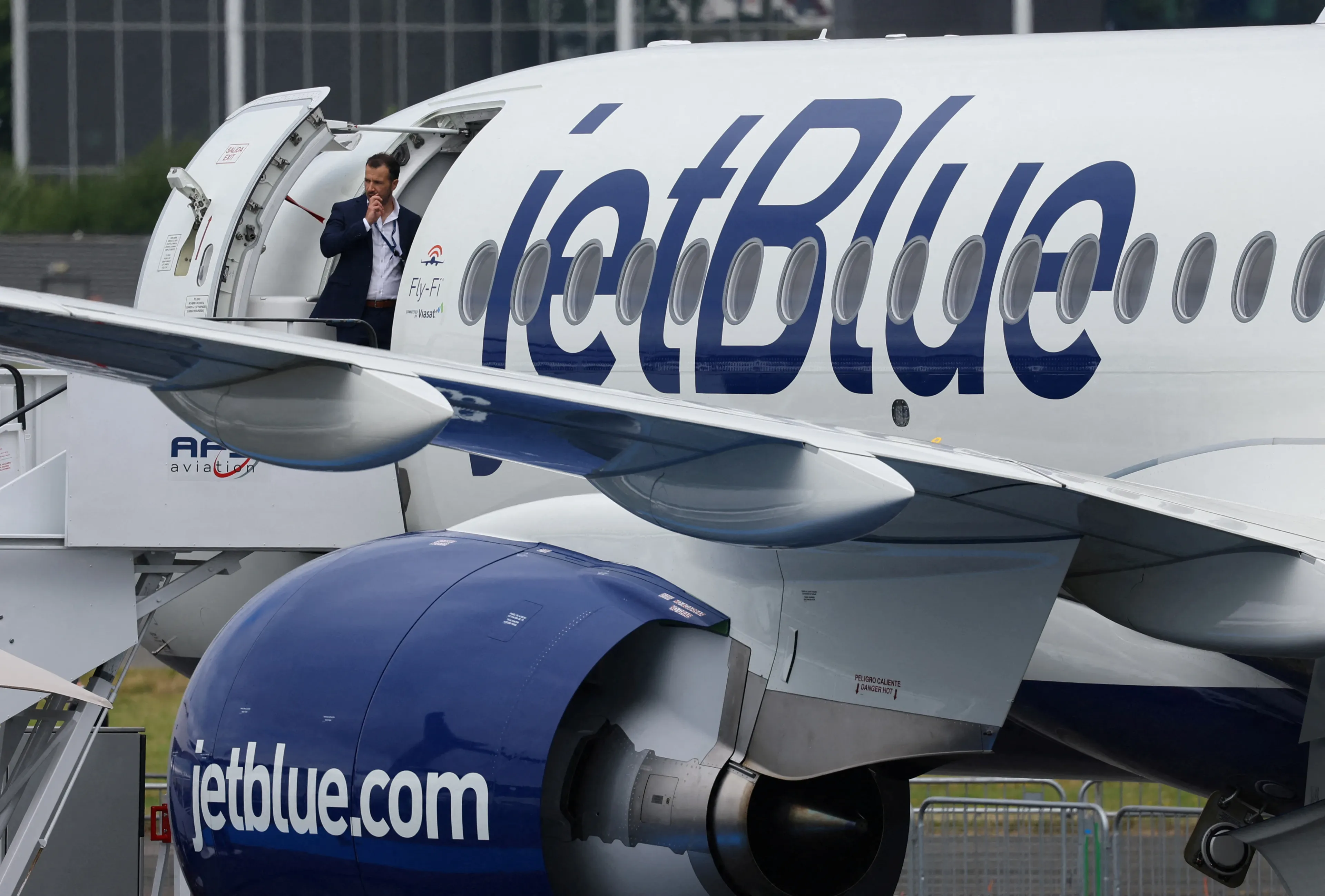 Moodys и S&P Global Ratings понизили кредитный рейтинг авиакомпании JetBlue Airways почти до «мусорного» / Фото: Reuters/Toby Melville