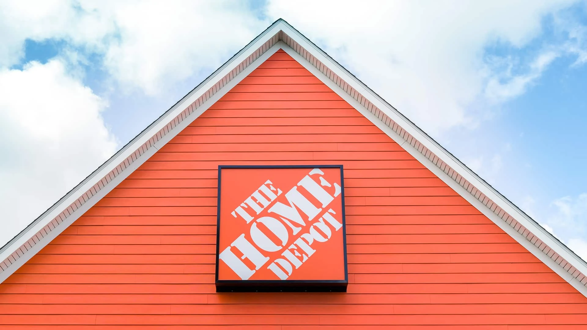 Home Depot почувствовал влияние неопределенности на потребителей / Фото: Shutterstock