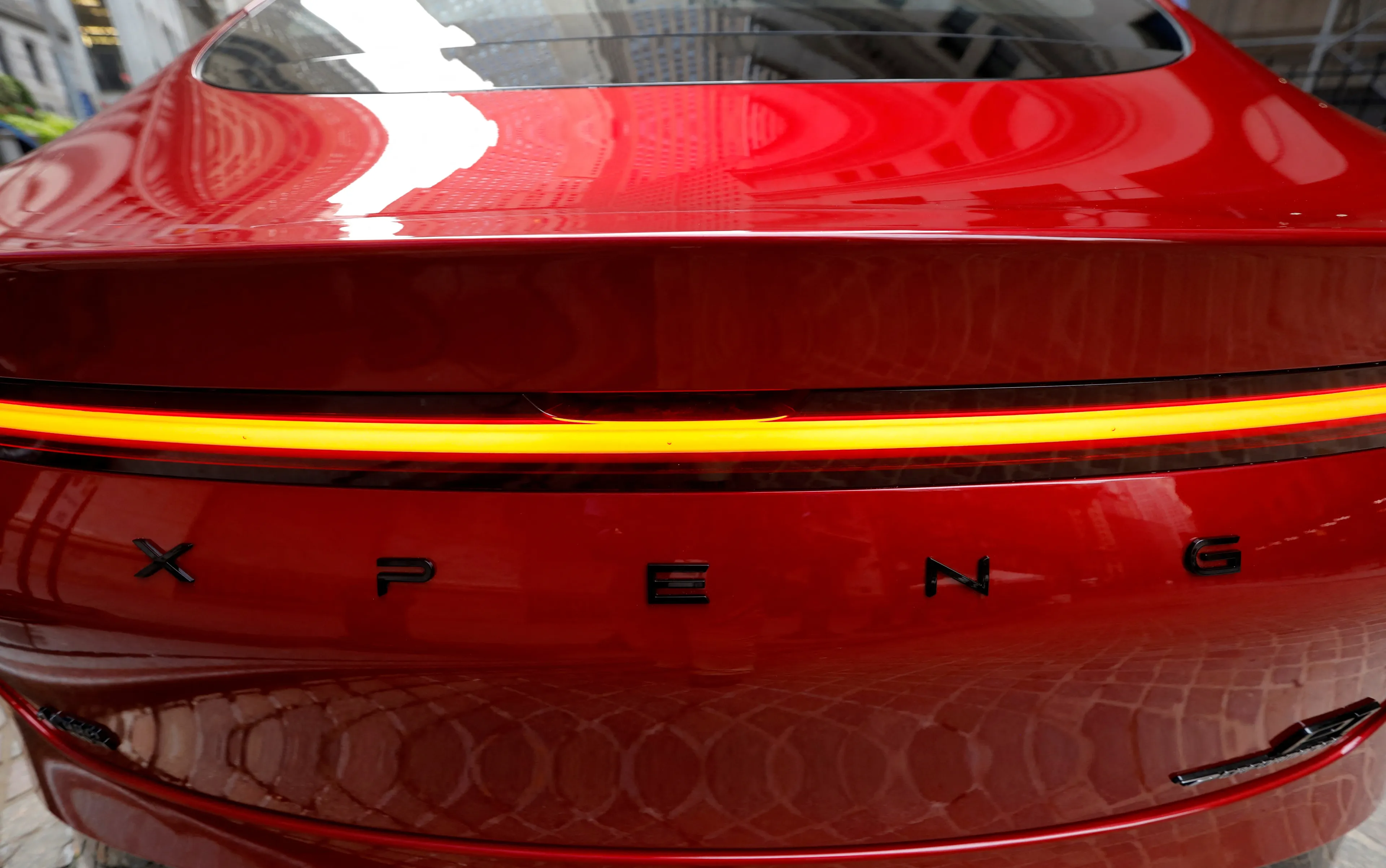 Расписки XPeng упали, поскольку прогноз компании по выручке в третьем квартале не оправдал ожиданий / Фото: Reuters/Mike Segar