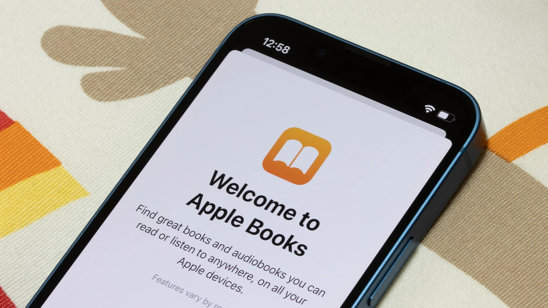 Apple перестал считать свой сервис Books приоритетным и сокращает его персонал / Фото: Shutterstock