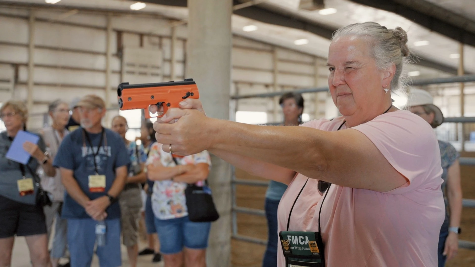 Byrna производит оружие для правоохранителей и домохозяек / Фото: Facebook/Byrnanation