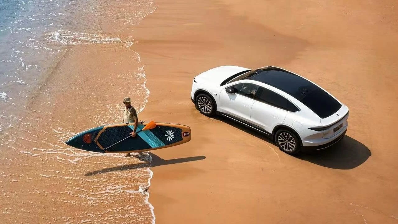 Акции Nio ожидает возобновление роста после снижения почти наполовину в 2024 году, уверены Jefferies и Citi / Фото: Unsplash/ChengQi Sun