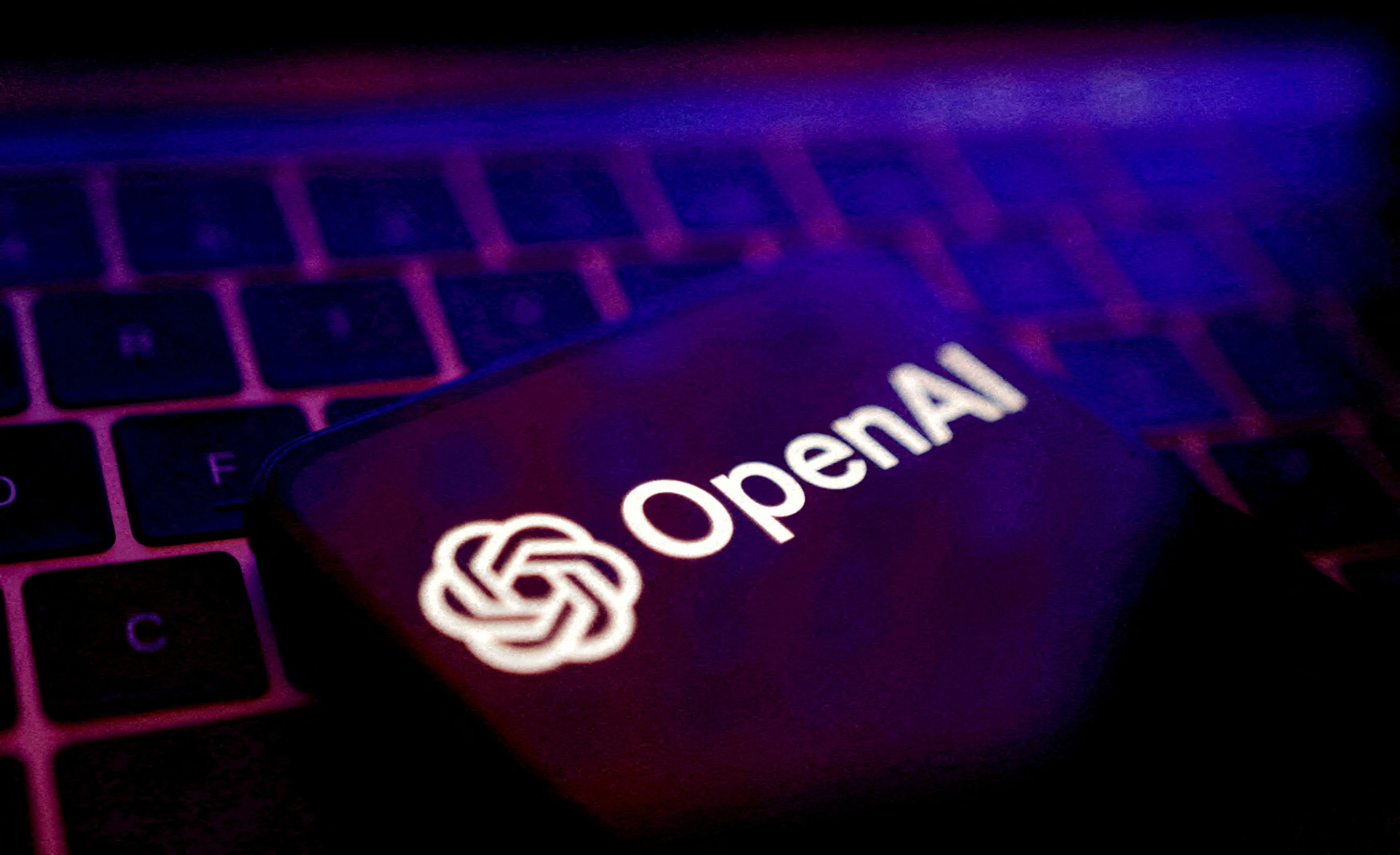 Переговоры об инвестициях в OpenAI ведут Apple и Nvidia, писал Bloomberg / Фото: Reuters /Dado Ruvic