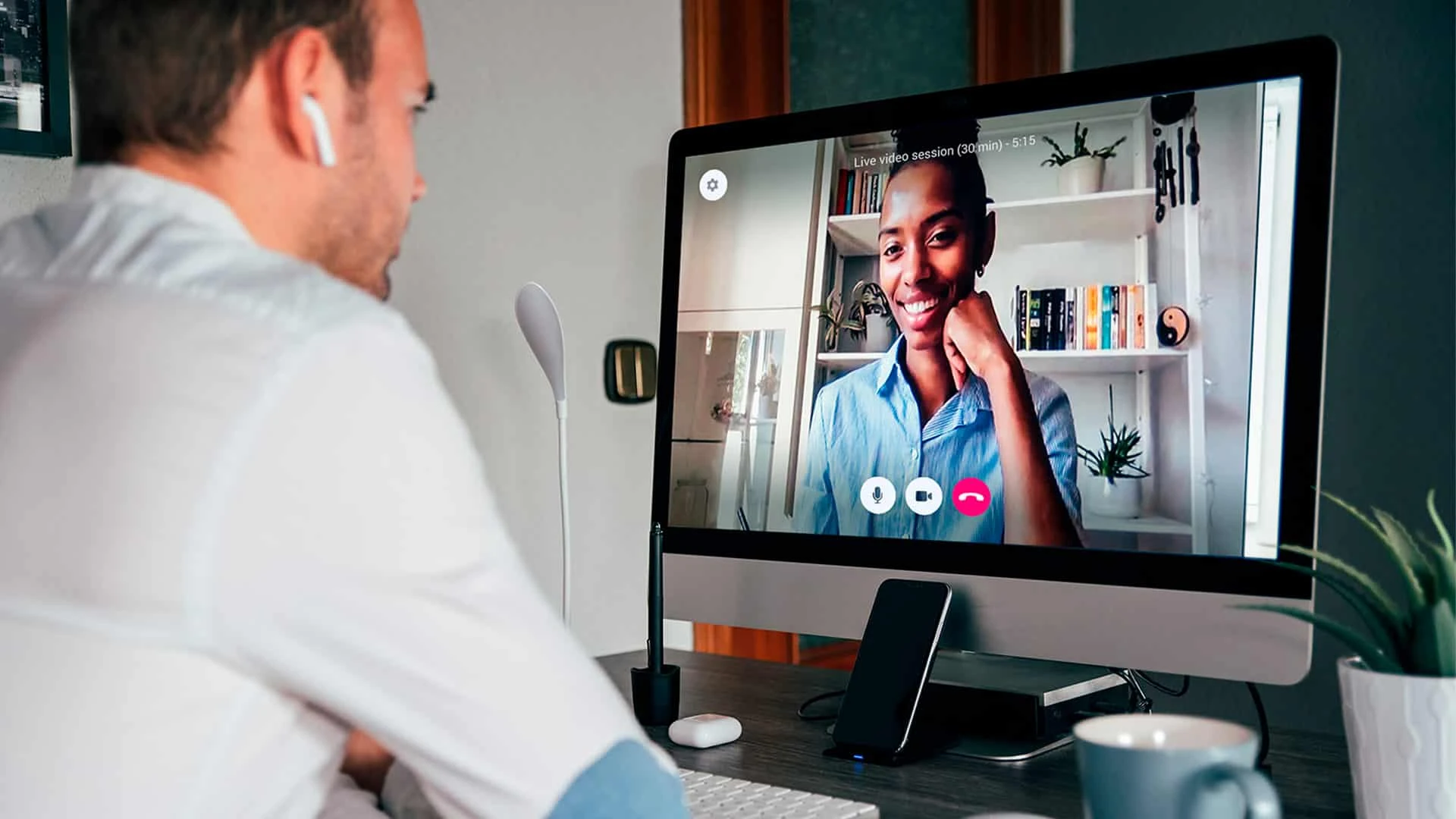 Talkspace предоставляет психологические онлайн-услуги / Фото: Talkspace