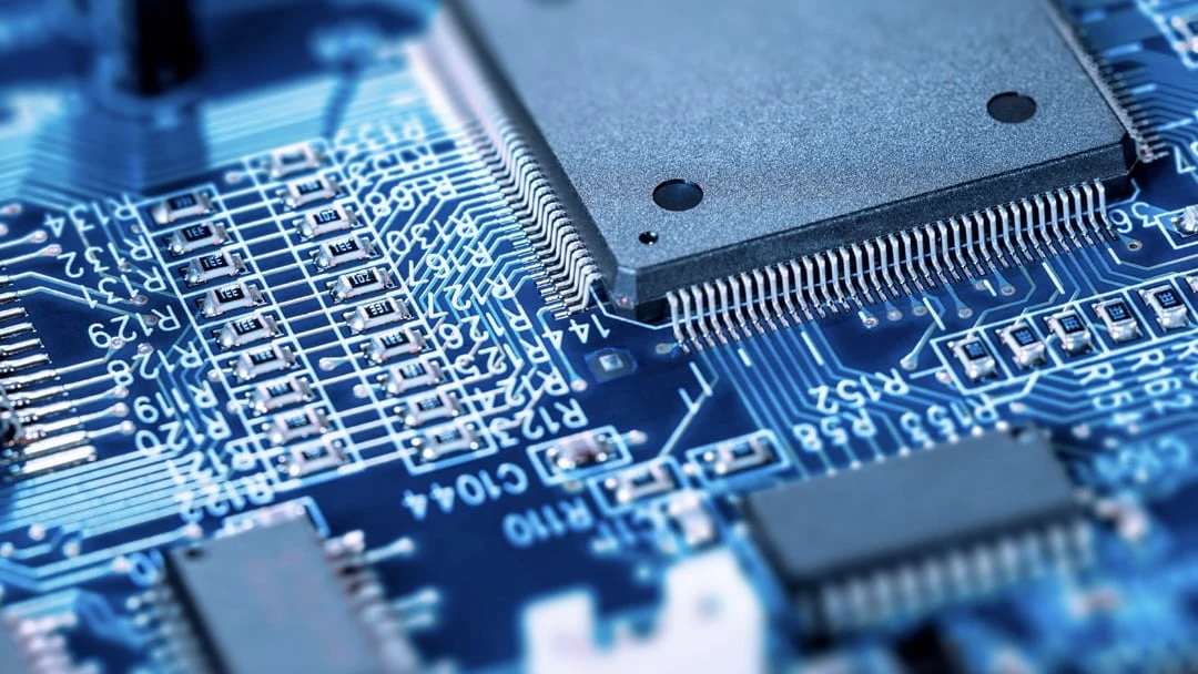 ASML производит оборудование для выпуска чипов, в том числе для компьютерной памяти и искусственного интеллекта / Фото: X/ASML