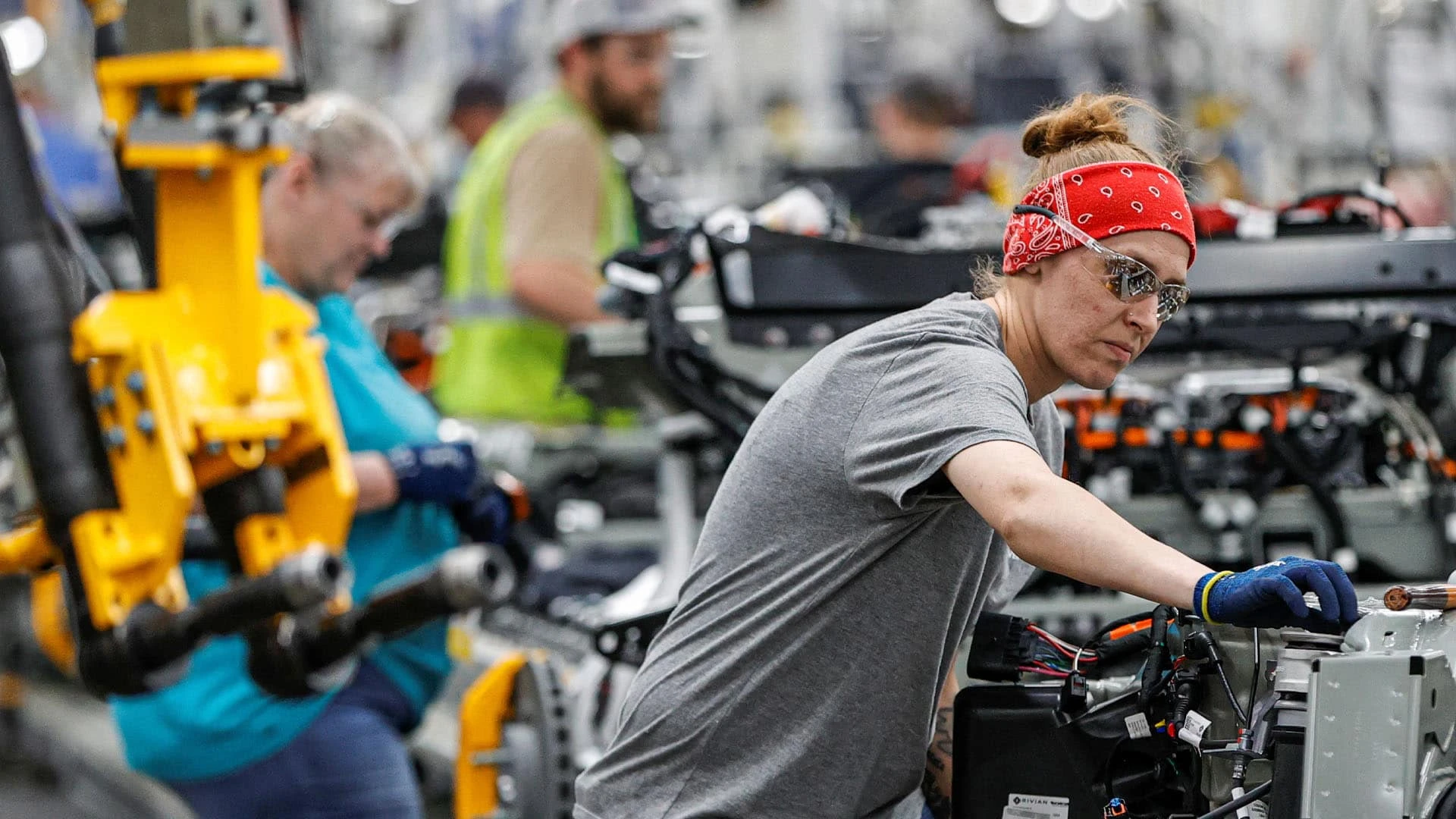Главным событием дня станет публикация данных индекса деловой активности в производственном секторе / Фото: Reuters /Kamil Krzaczynski