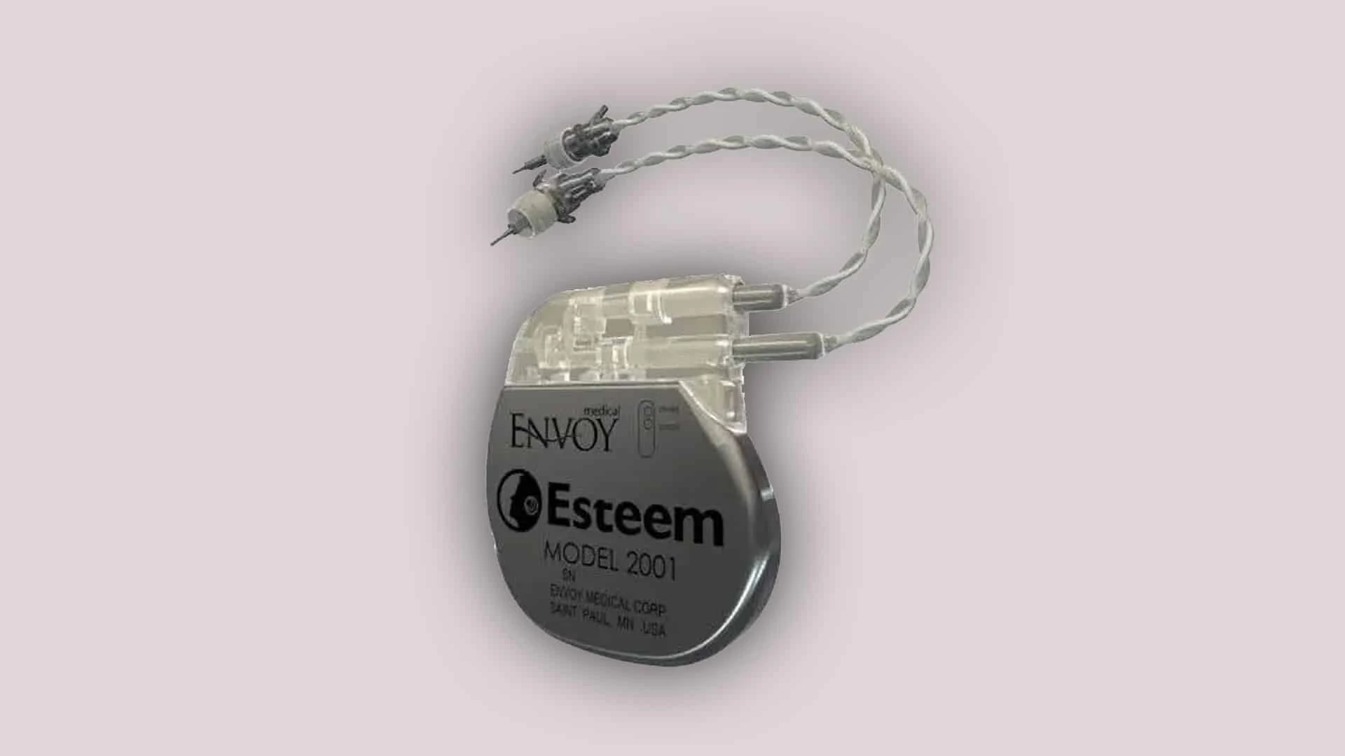 Envoy считает, что наушники от Apple дополнят ее линейку слуховых имплантов / Фото: envoymedical.com