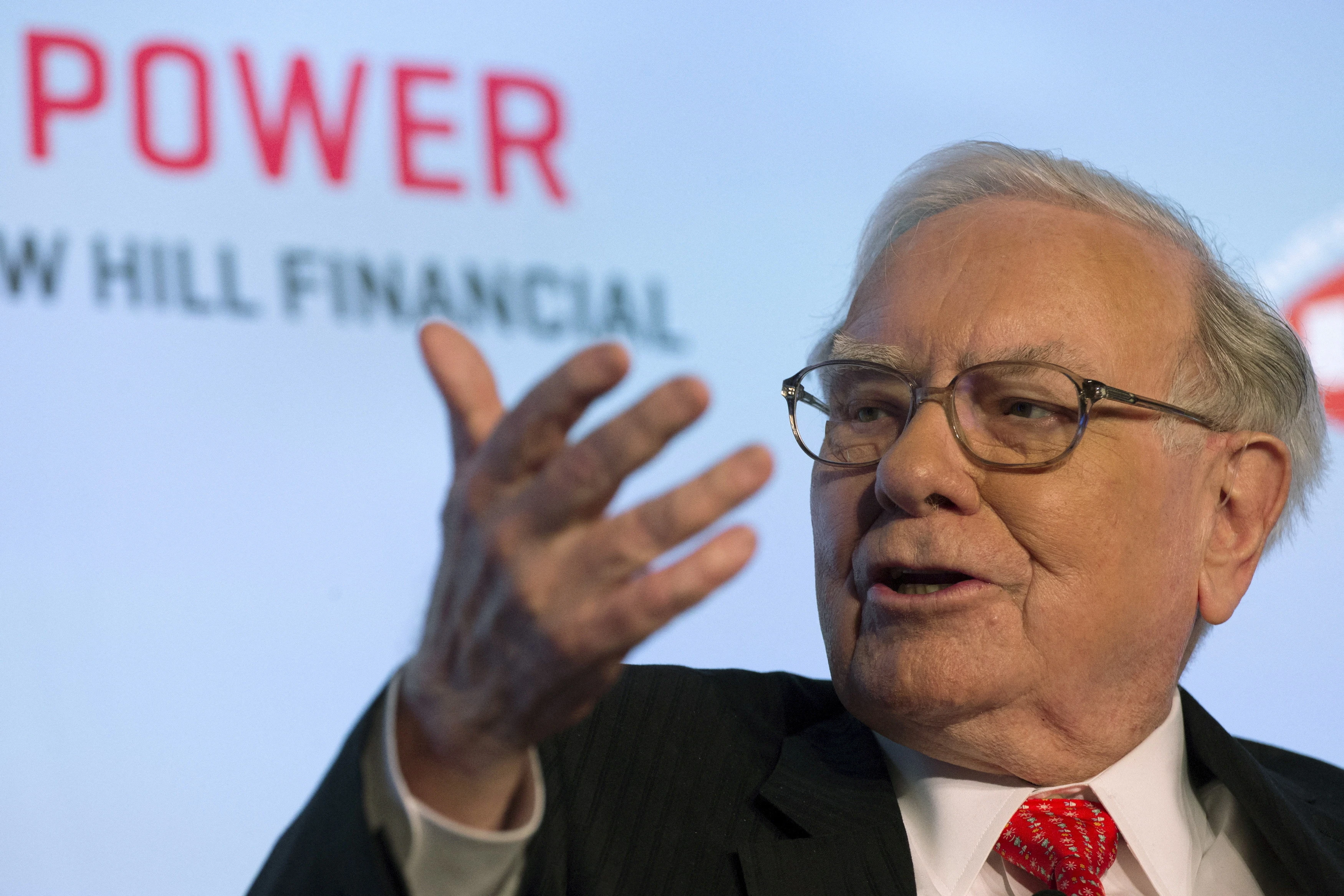 Berkshire Hathaway снизила долю в Bank of America до 10,2%, ее стоимость составляет более $31 млрд / Фото: Reuters/Brendan McDermid
