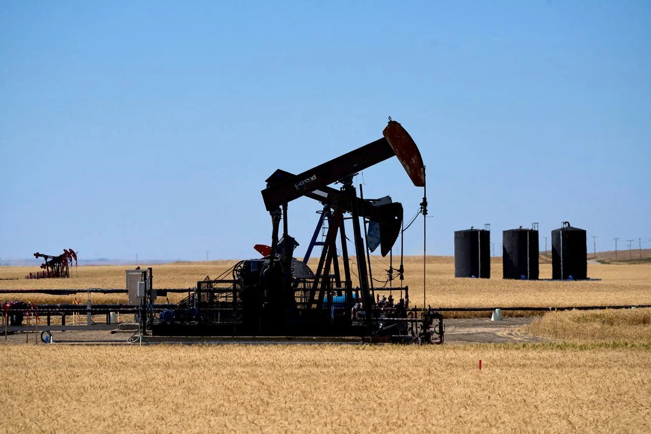 Нефть Brent 3 октября  дорожала более чем на 5% / Фото: Reuters/Todd Korol