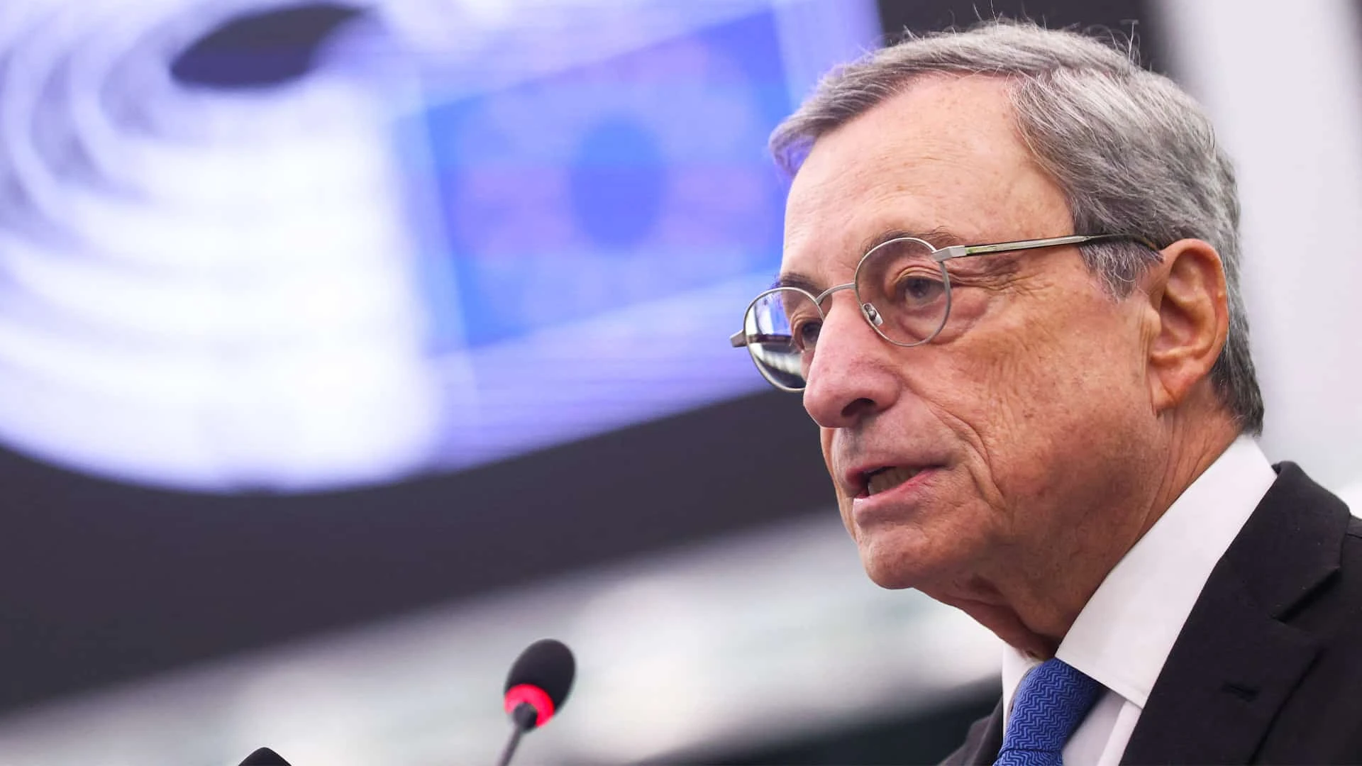 В инновационной экосистеме ЕС существует множество проблем, отметил бывший президент ЕЦБ Марио Драги в докладе о будущем конкурентоспособности Европы. Фото: Reuters/Johanna Geron