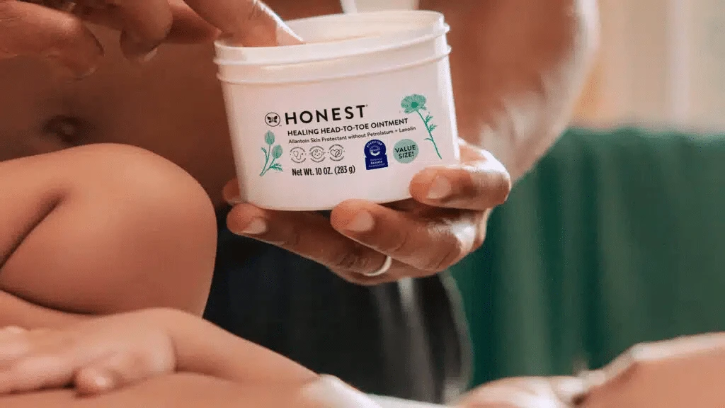 The Honest Company, which makes clean and sustainable personal care products, is one of the companies / Photo: Facebook/Honest