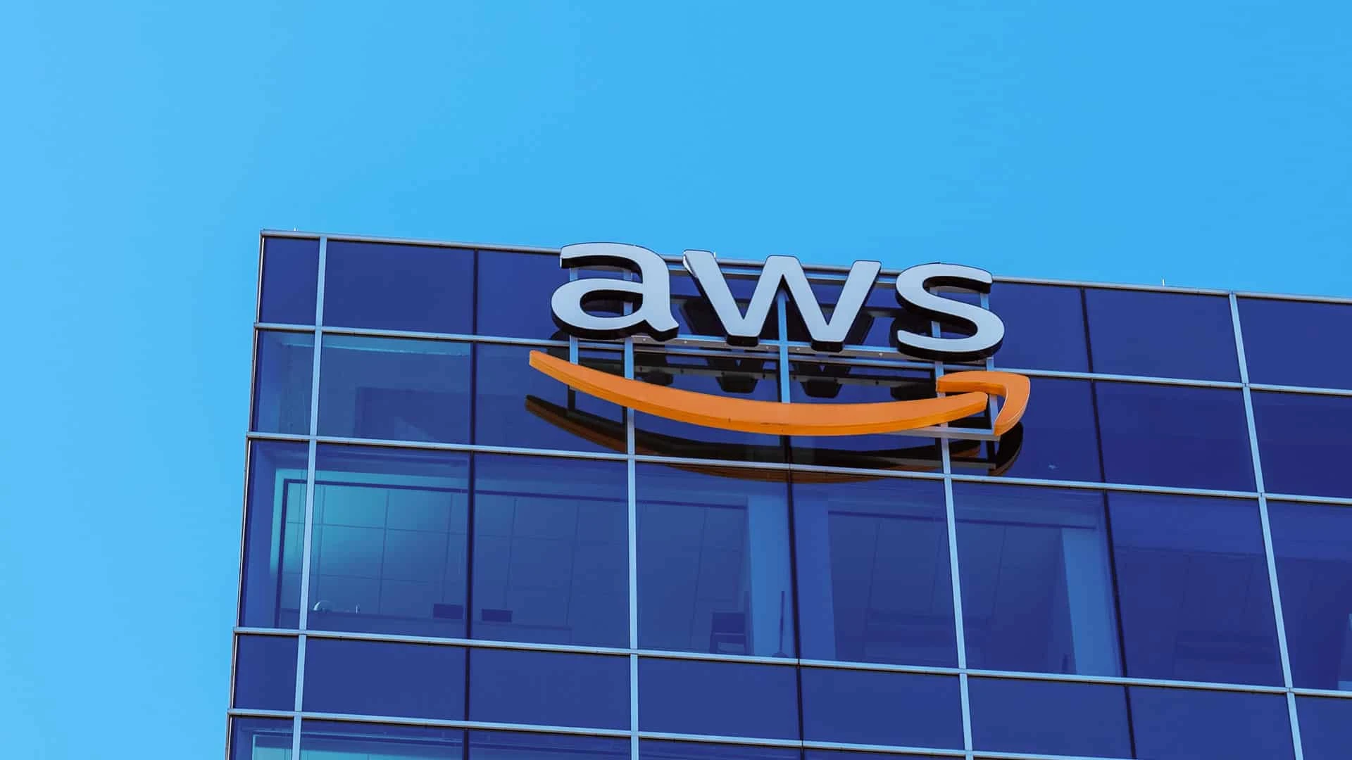 Облачный бизнес Amazon Web Services в последнее время стал для компании основным источником прибыли / Фото: Shutterstock